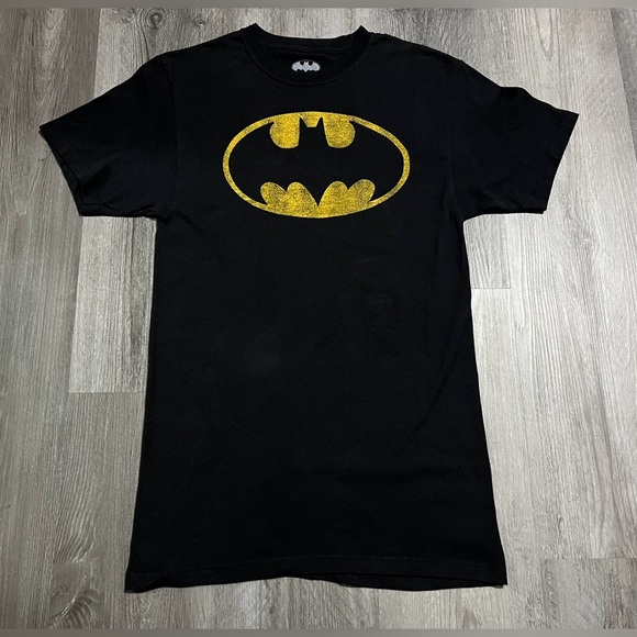 Batman TM & DC Comics T-Shirt Men’s Sz Small - Black/Yellow - Picture 1 of 6